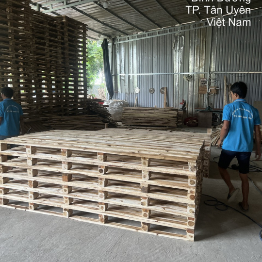 pallet gỗ tân uyên