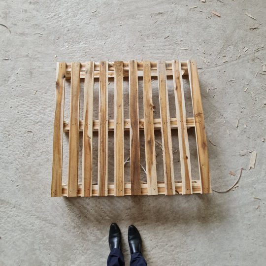 Pallet gỗ tràm nâng 3 hướng